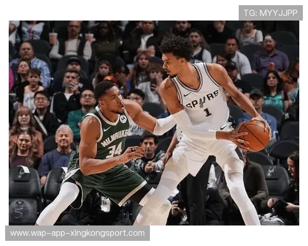 马刺黑马属性拉满！文班＋福克斯双核带队西部搅局