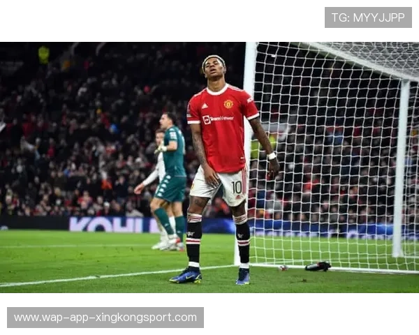 曼联夏季转会窗口目标锁定巴莱巴，争夺愈发激烈